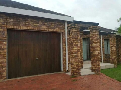 Townhouse For Sale In Meer En See, Richards Bay