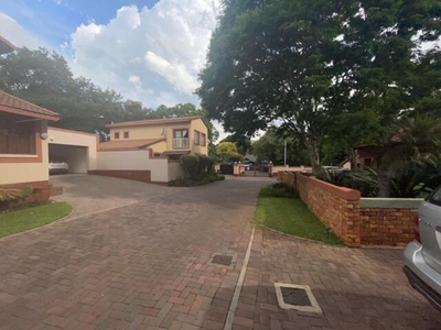 Townhouse For Sale In Murrayfield, Pretoria