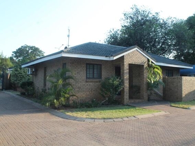 Townhouse For Sale In Phalaborwa, Limpopo