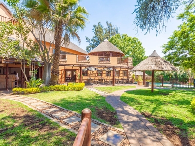 1 Bedroom Apartment To Let in Douglasdale