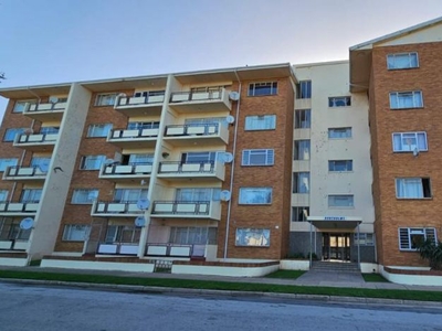 2 Bedroom apartment to rent in North End, Port Elizabeth