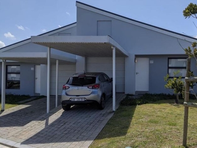 3 Bedroom townhouse - sectional to rent in Burgundy Estate, Milnerton