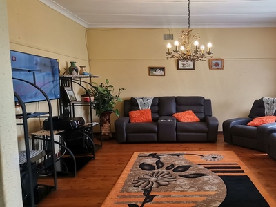 4 Bedroom House For Sale in Potchefstroom Central