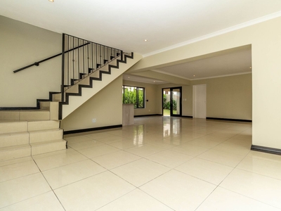 4 Bedroom House To Let in Fourways