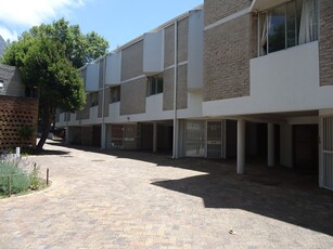 2 Bedroom Duplex To Let in Rondebosch