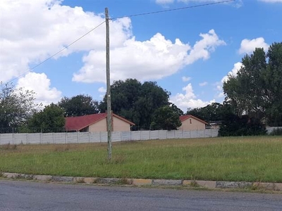 1397 m² Land available in Lakeview