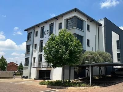 1,500m² Office To Let in Highveld