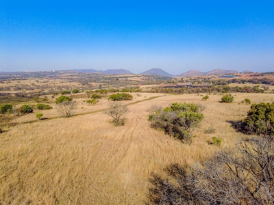 21.5 ha Land available in Broederstroom