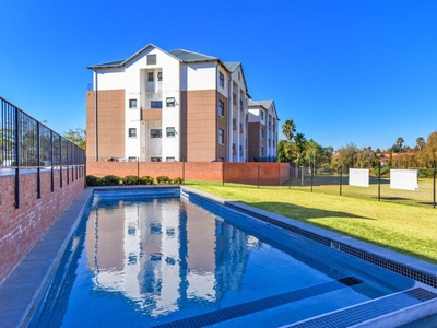 Condominium/Co-Op For Sale, Roodepoort Gauteng South Africa