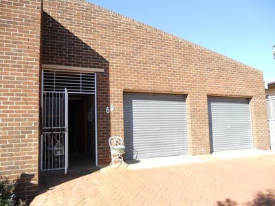 House For Rent In Uitsig, Bloemfontein