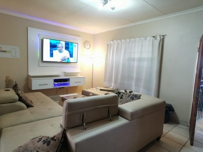1 Bedroom Apartment / Flat to Rent in Honeydew