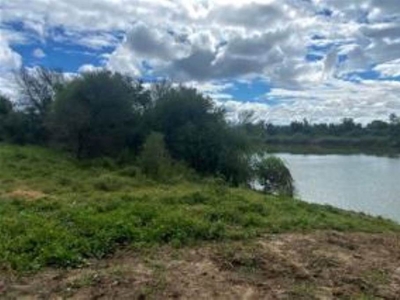 2565 m² Land available in Douglas
