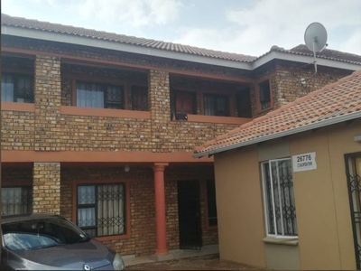One bedroom flat available to rent from the 1st of January 2023, Protea Glen | RentUncle