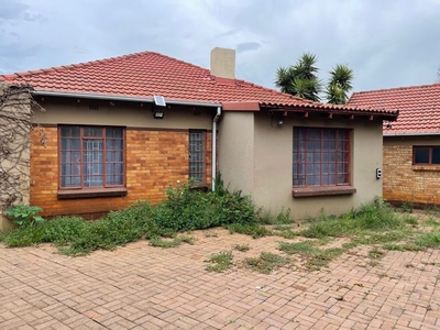 3 Bedroom Freehold For Sale in Hurlyvale