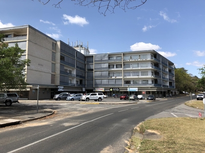 Apartment for sale with 2 bedrooms, Nelspruit Ext 5, Nelspruit