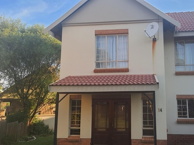 Townhouse For Sale in Brooklands Lifestyle Estate