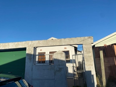 TWO BEDROOM HOME FOR SALE IN MFULENI !!!