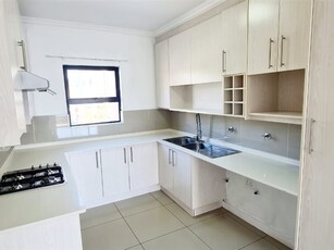 2 Bed Apartment in Wilgeheuwel