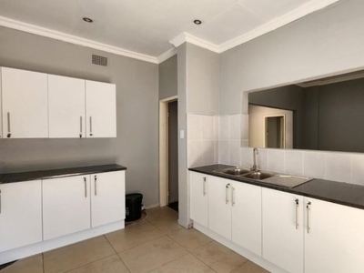 1 Bedroom bachelor apartment to rent in Pretoria Gardens