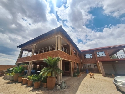 10 Bedroom House for sale in Proclamation Hill | ALLSAproperty.co.za