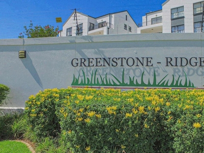 3 Bedroom Apartment / Flat to Rent in Greenstone Hill