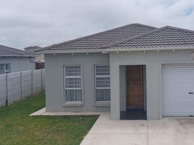 3 Bedroom House For Sale In Parsons Ridge