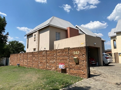 3 Bedroom Townhouse For Sale In Rietfontein