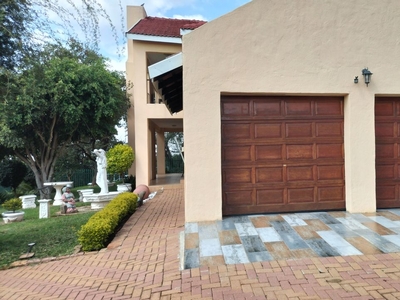 5 Bedroom Freehold For Sale in Dalmada AH