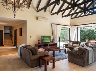 4 bedroom villa for sale in Zimbali Estate R5995 000