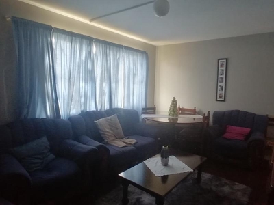 2 BEDROOM APARTMENT FOR SALE IN ALGOA PARK