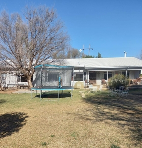 2Ha Small Holding For Sale in Douglas