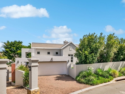 3 Bedroom Townhouse Sold in Eagle Canyon Golf Estate