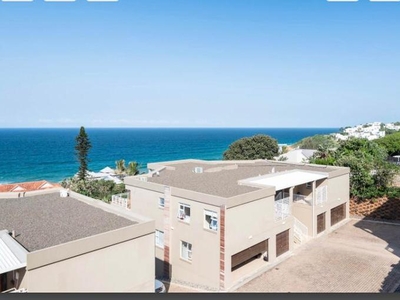 4 Bedroom Apartment with 180 degree sea views