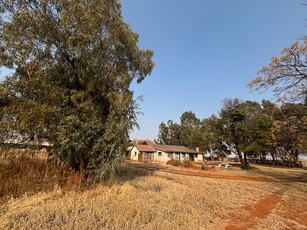 House For Sale in Dancornia, Randfontein