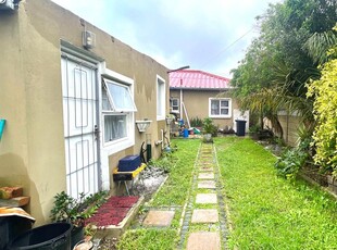 House For Sale in Klipkop, Parow