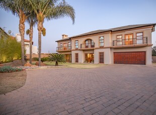 House For Sale in Willow Acres, Pretoria