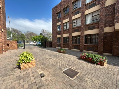60m² Office To Let in Alto House, Northcliff