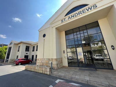 623m² Office To Let in Sandton Central