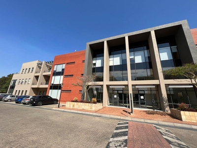 646m² Office To Let in Inanda Greens, Sandton Central