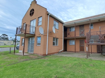 2 Bedroom Apartment Block For Sale in Buffalo Flats