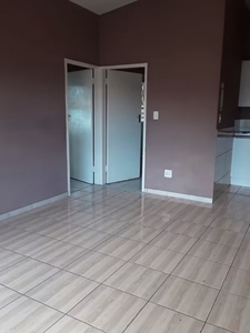 2 Bedroom House in Bloubosrand For Sale