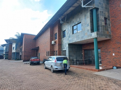 2150 m² Industrial space in Jet Park