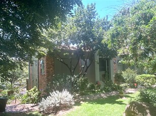 3 Bed Townhouse in Constantia Kloof