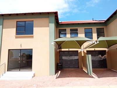 3 BED 2.5 BATHROOM DUPLEXES AND SIMPLEXES FOR SALE IN AMANDASIG