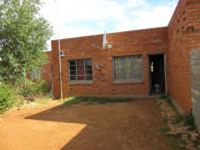 2 Bedroom House for Sale For Sale in Vryburg - MR612007 - My