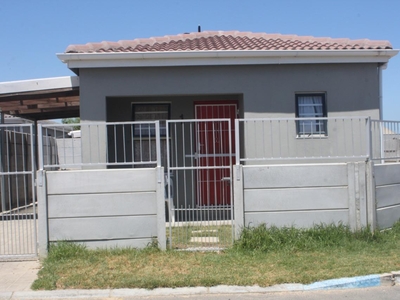 2 Bedroom House for sale in The Wines