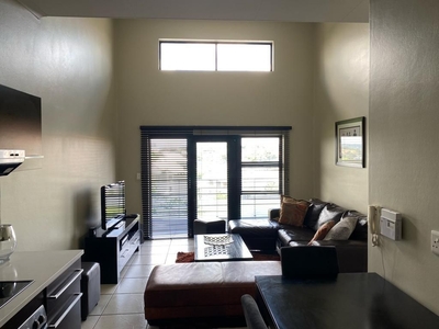 2 Bedroom Penthouse To Let in Greenstone Hill