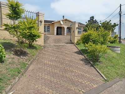 5 Bedroom House For Sale in Nazareth