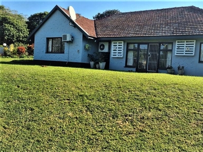 Freehold For Sale in Umtentweni