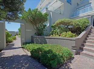 Apartment for sale with 2 bedrooms, Beachfront, Blouberg